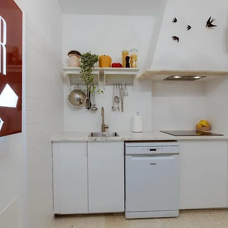 Your Vintage Townhouse Holiday home *