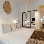 בית נופש Your Vintage Townhouse *