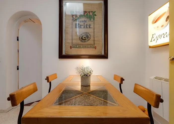 Your Vintage Townhouse * 라고스